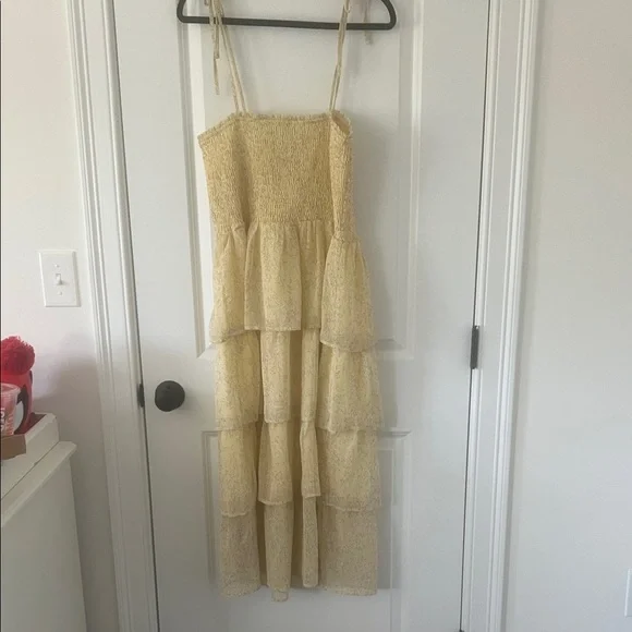 Francesca's Collections Yellow Tiered Midi Dress - Picture 8 of 9